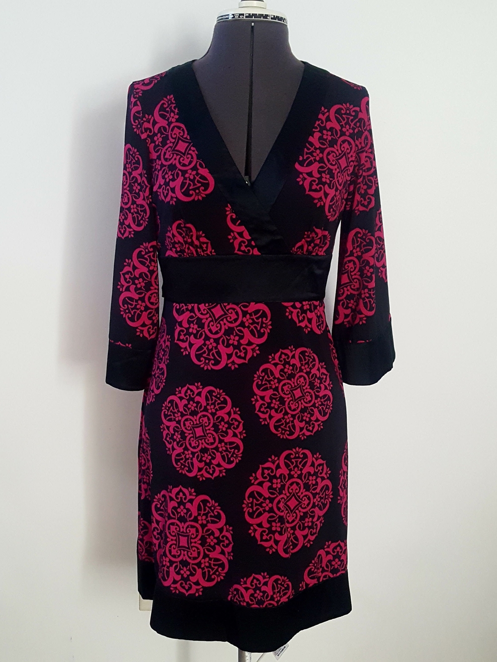 INC International Concepts Black and Fuchsia Medallion V-Neck Dress